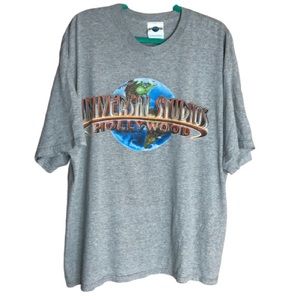 Universal Studios. Men’s Tshirt size XXL. Gray